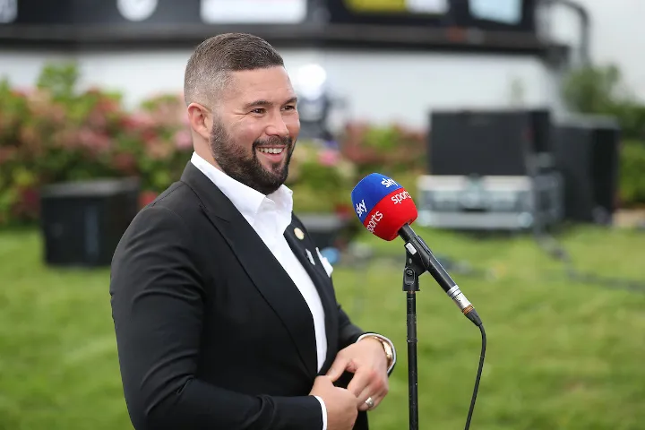 Tony Bellew full of admiration for Chris Eubank Jnr and Conor Benn