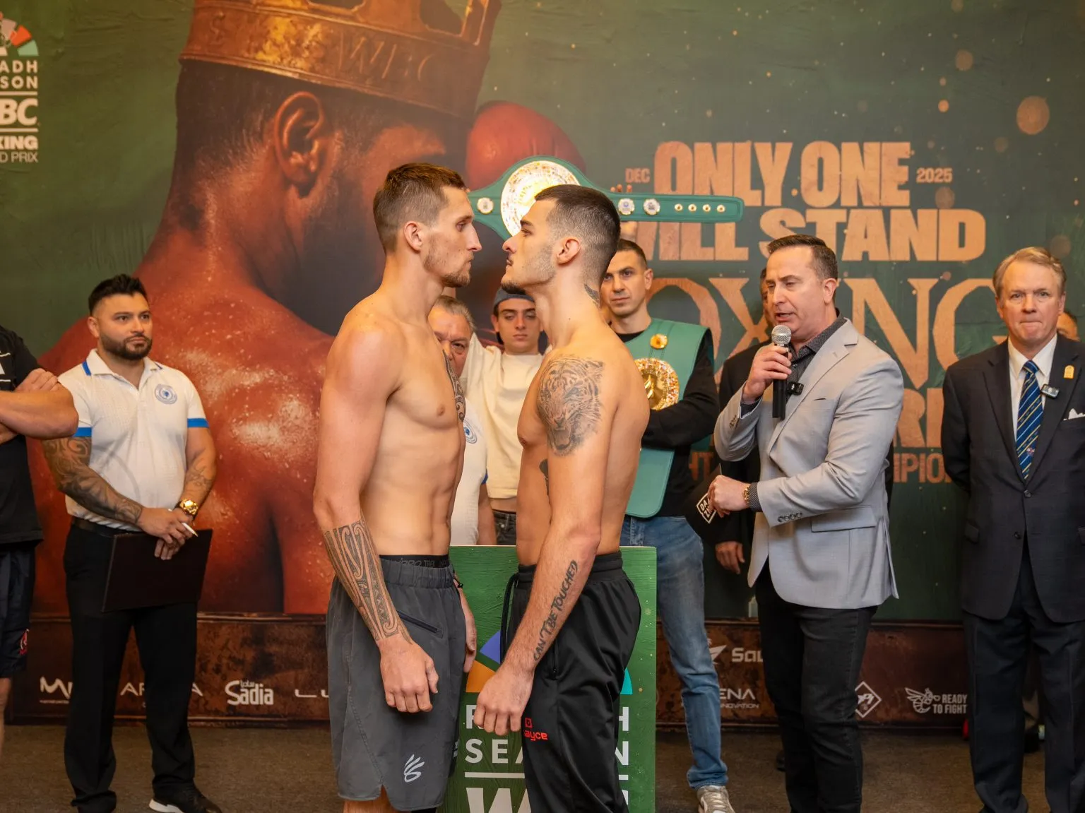 Dylan Biggs drops, dominates Derek Pomerleau in WBC Grand Prix 160lbs finals