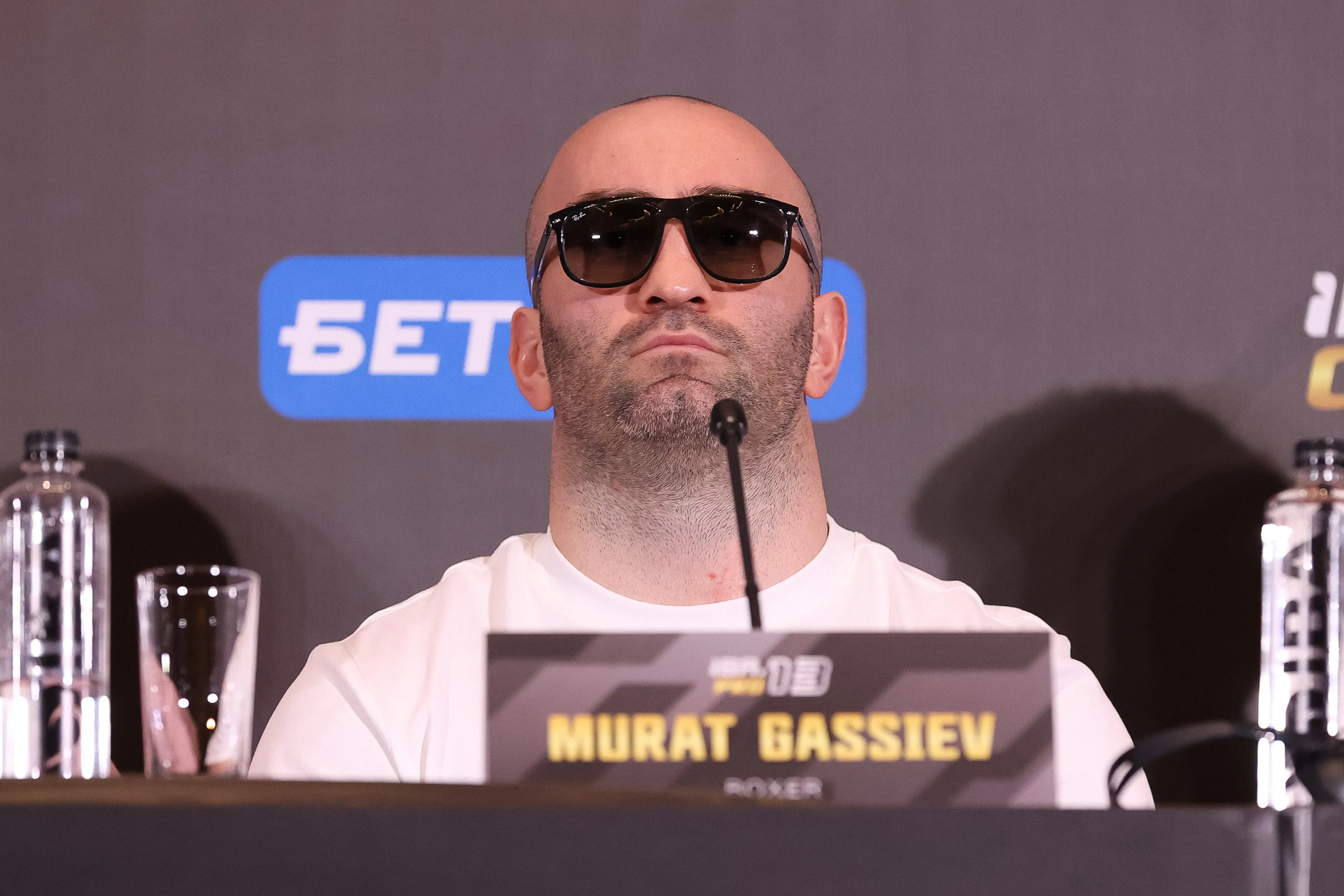 Murat Gassiev scores dramatic one-punch KO of Kubrat Pulev