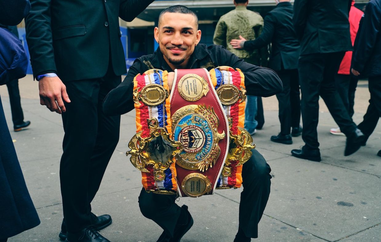 Teofimo Lopez warns Shakur Stevenson 'every fight is a different version of me’