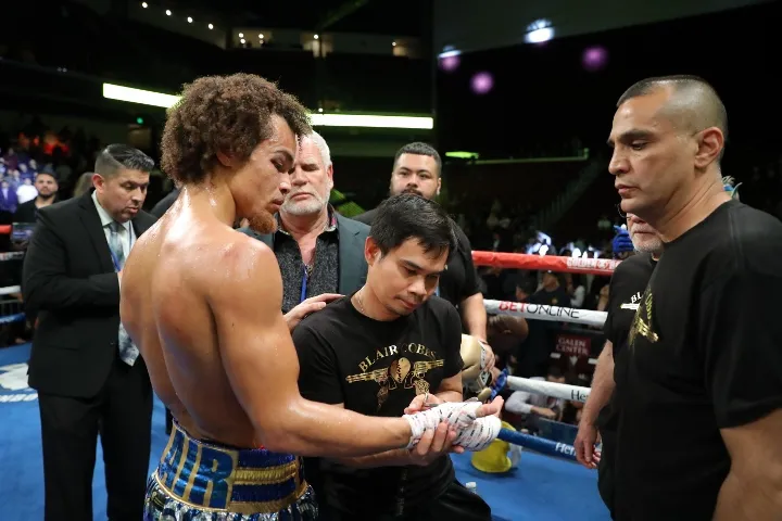 Frankie Stringer and Blair Cobbs off separate bouts on Boxxer card in Leeds