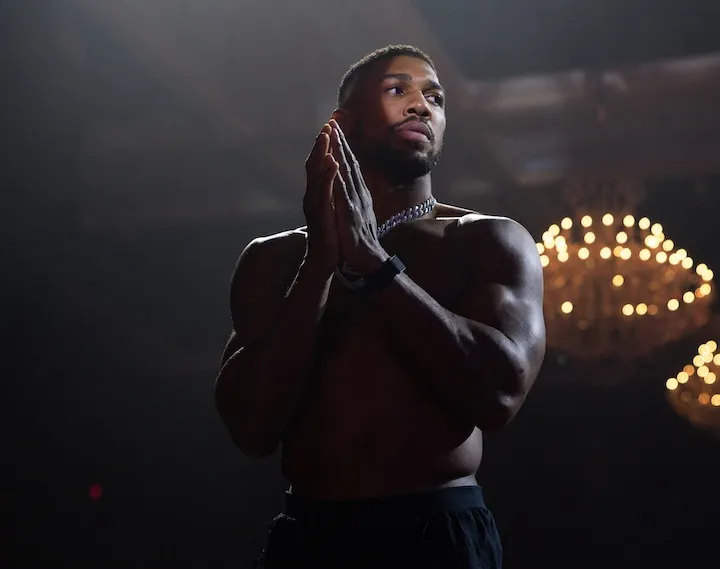 Anthony Joshua: 'Thank you for all the love and care you have shown my brothers'