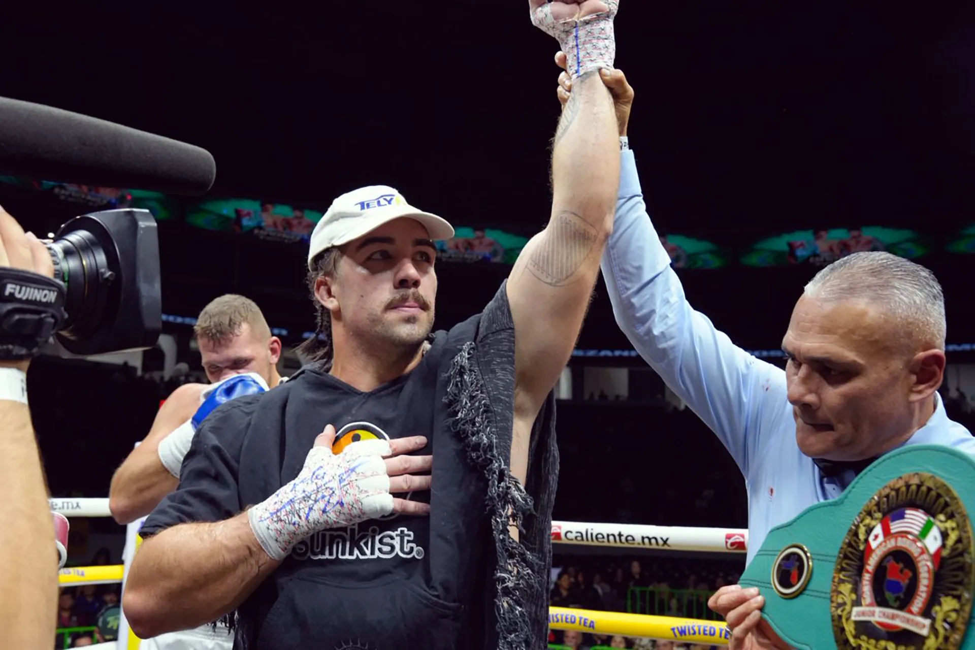 Frank Sanchez-Richard Torrez Jnr purse bid delayed, both sides hopeful of deal