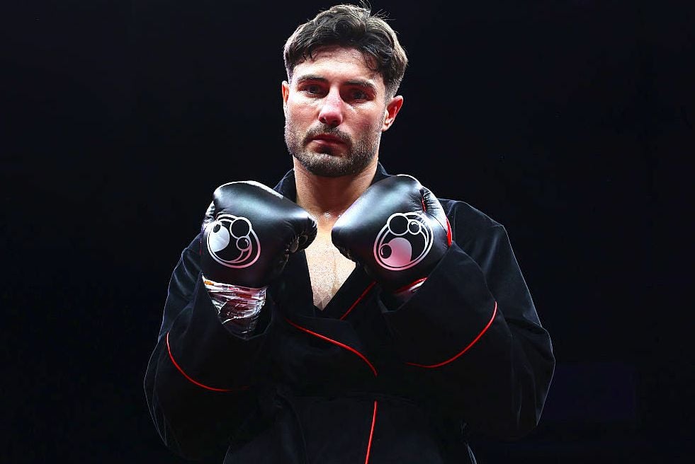 Declan Taylor: Will Josh Kelly's rough ride reach its dream destination?