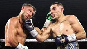 Why does Teofimo Lopez have more success against southpaws?