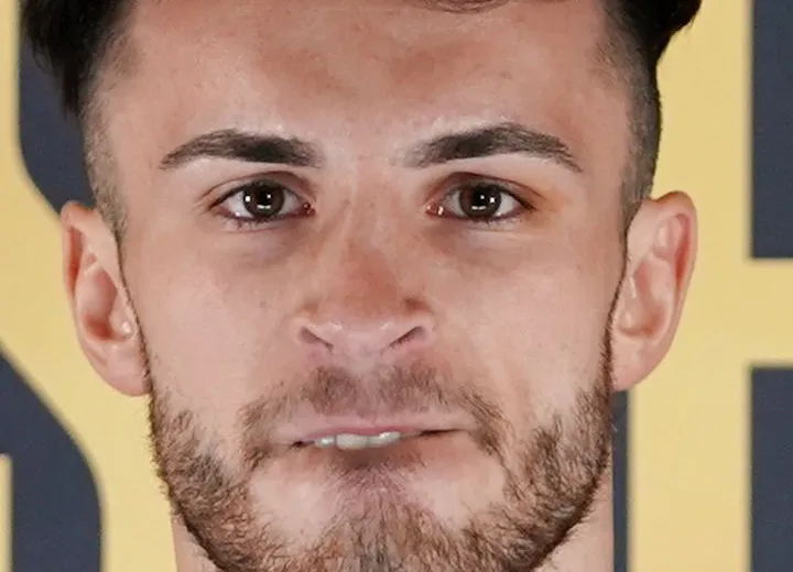 Owen Cooper takes on Constantin Ursu in bid for vacant British 147lbs title