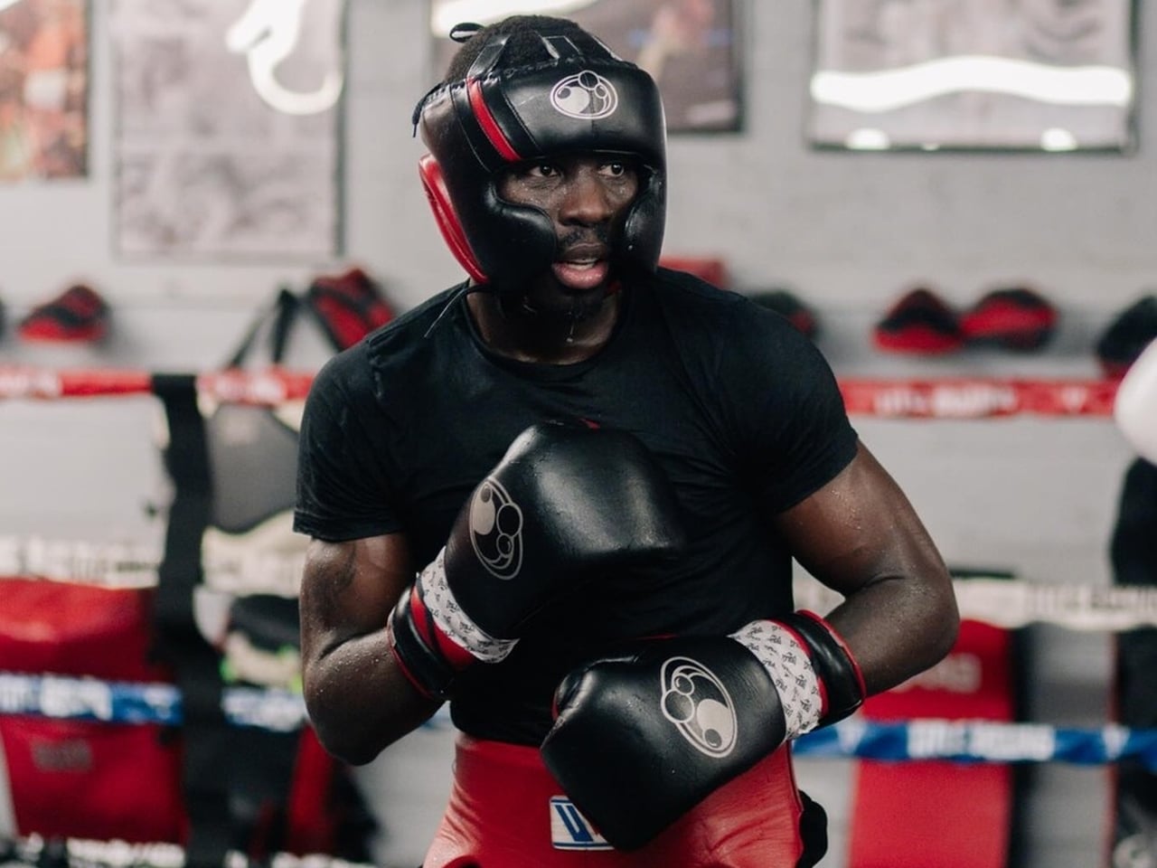 Richardson Hitchins expects dominant display vs. Oscar Duarte