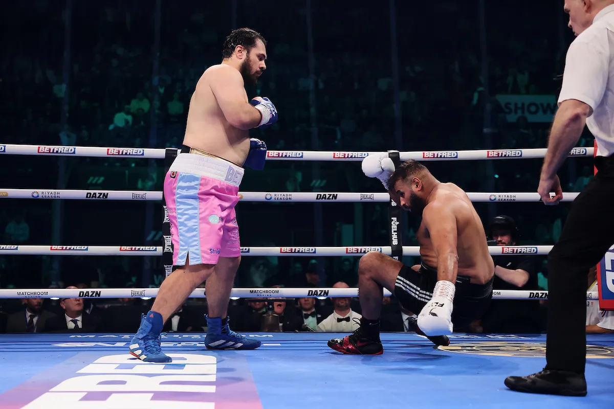 Dave Allen blitzes Karim Berredjem in just 57 seconds