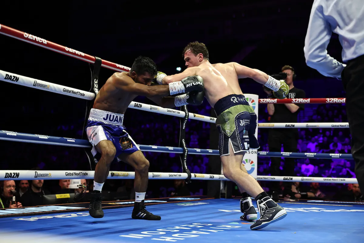 Jack Turner eases past Juan Carlos Martinez Urbina in Liverpool