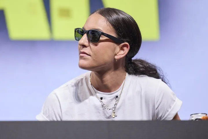 Stevie Morgan gunning to enforce mandatory vs. 135lbs titlist Stephanie Han