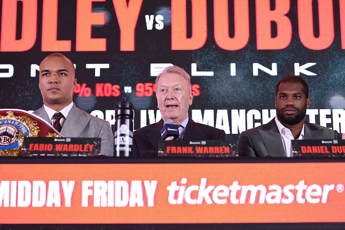 Daniel Dubois snubs handshake after exchanging verbals with WBO champion Fabio Wardley