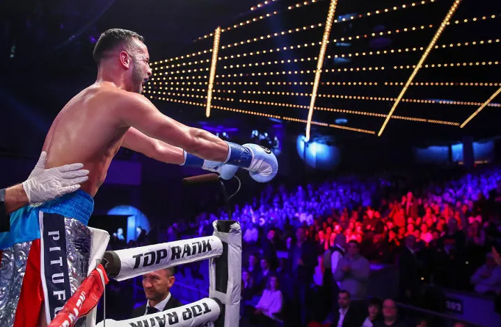 Christopher 'Pitufo' Diaz wants to fight Oscar Valdez