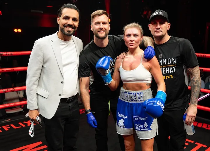 Shannon Courtenay, Elizabeth Oshoba added to April 5 Dubois-Harper card