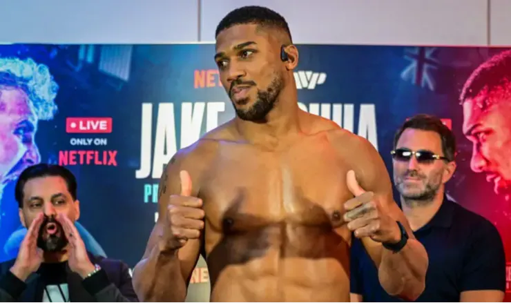 Anthony Joshua: ‘Fighting through pain is best way to heal’