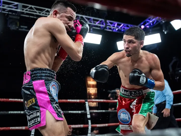 Bryan Acosta pushes past Ronny Rios in unanimous decision win