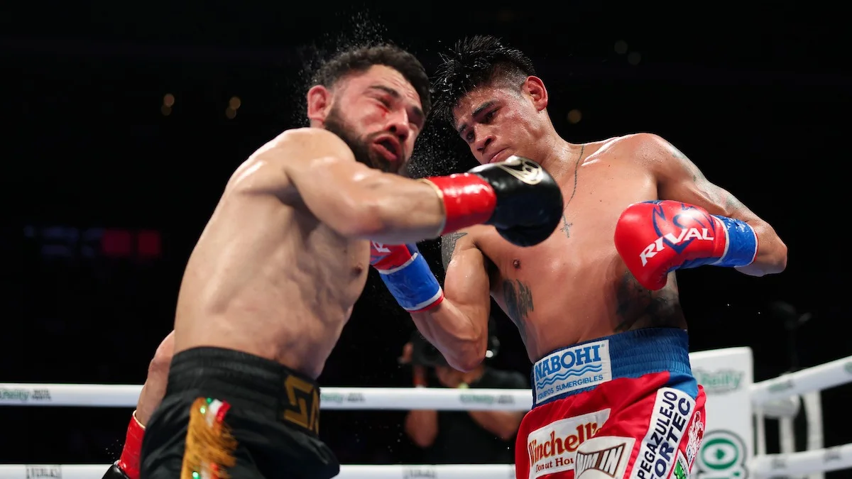 O’Shaquie Foster sure he dominates future fight with Emanuel Navarrete