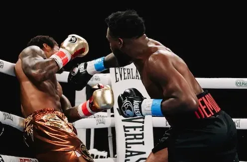 Carlos Adames announces move to super middleweight