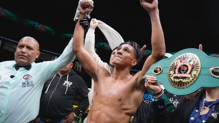 Living in the limelight: Emiliano Vargas burns bright in co-main TKO