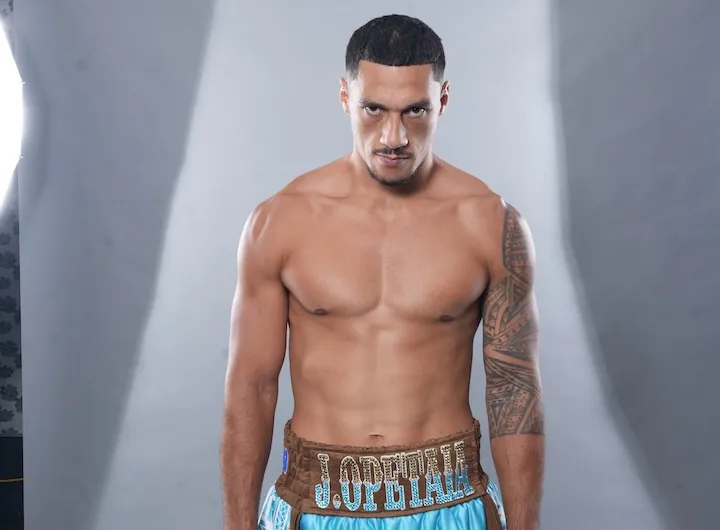 Jai Opetaia and Brandon Glanton make weight