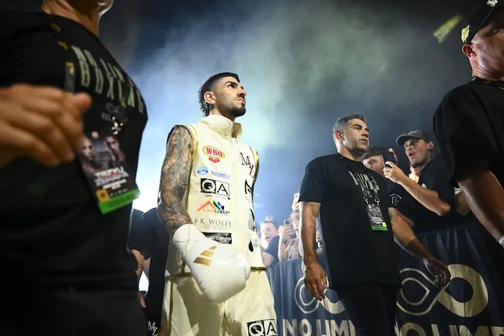 Free agent Michael Zerafa nearing catchweight date with Chris Eubank Jnr