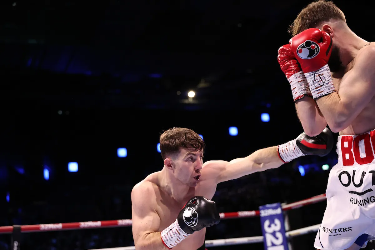 Pierce O’Leary stops courageous veteran Maxi Hughes in Dublin