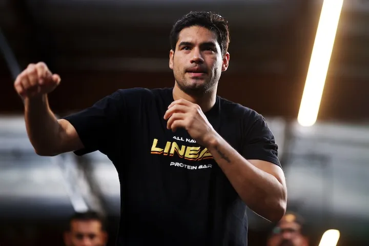 Gilberto Ramirez wants all eyes on his finer points in David Benavidez showdown