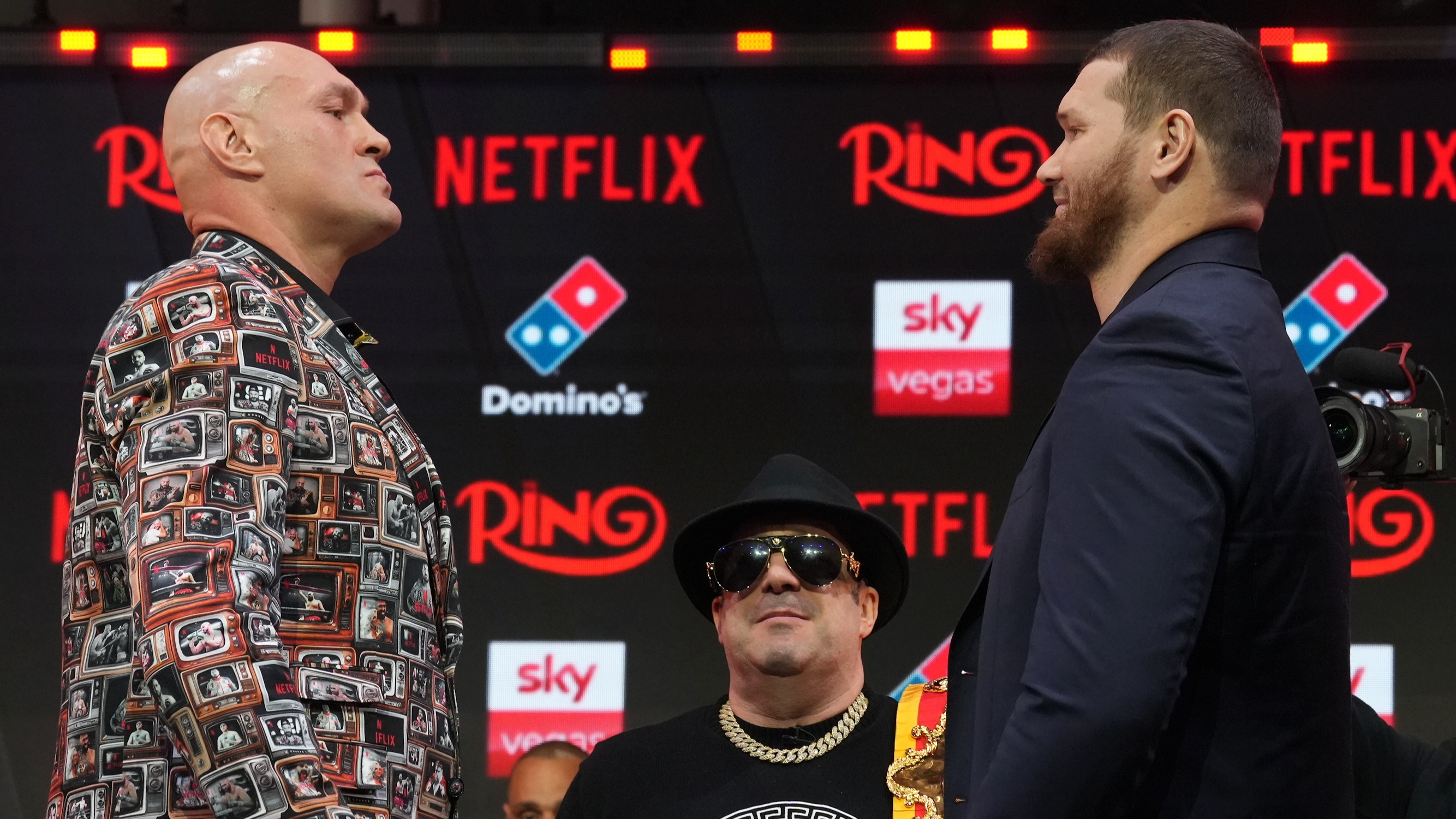 Injury-free Fury predicts he'll 'make an example' of Makhmudov