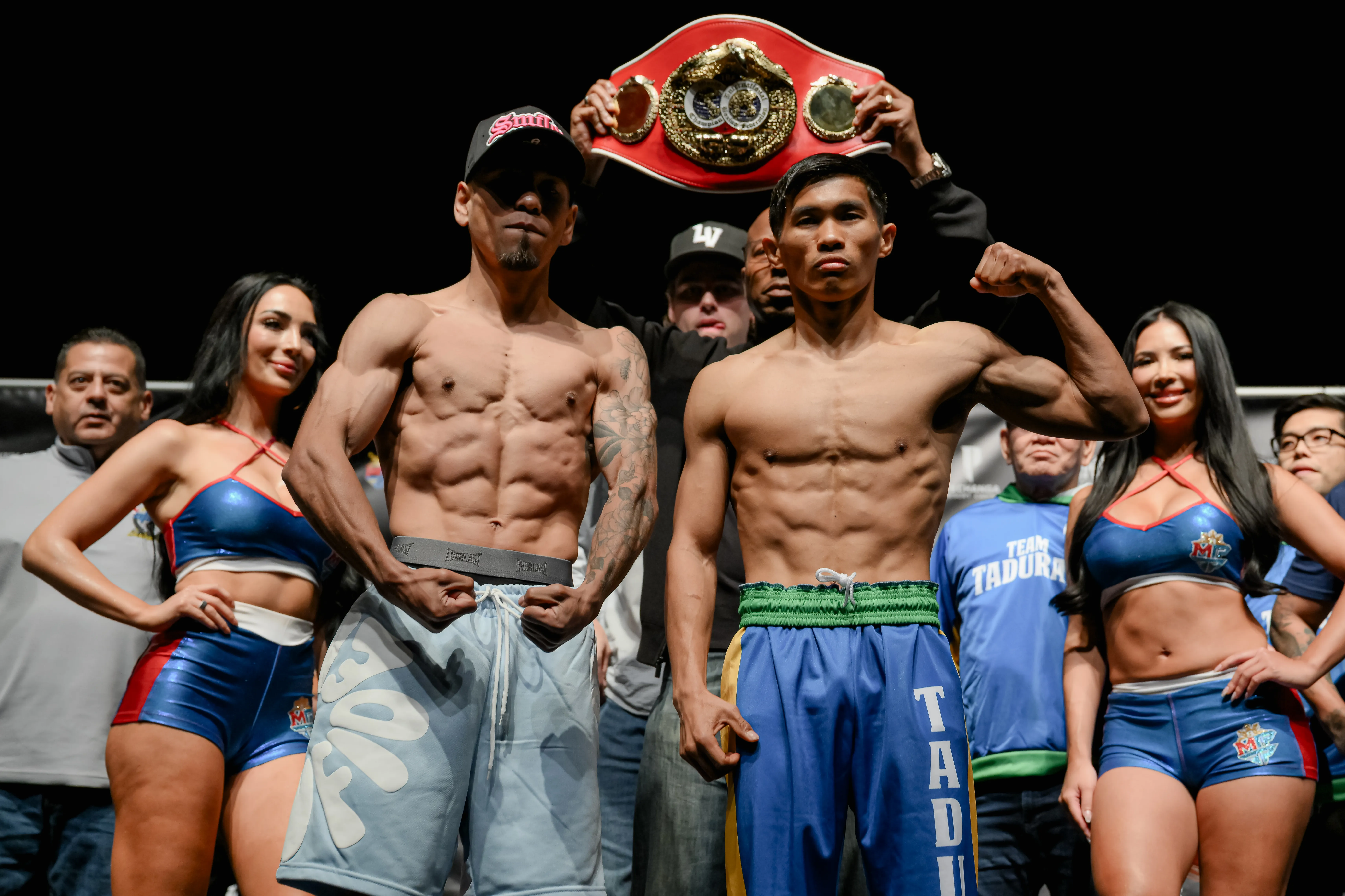 Pedro Taduran, Gustavo Perez Alvarez make weight for 105lbs title bout