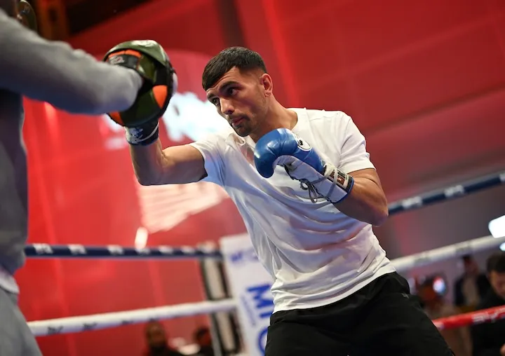 Stephen Smith, not ‘Bozy’ Ennis, to lead Jack Catterall against Shakhram Giyasov