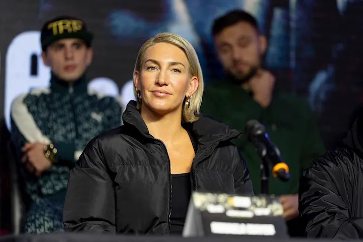 Alycia Baumgardner: 'Mikaela Mayer would beat Claressa Shields’