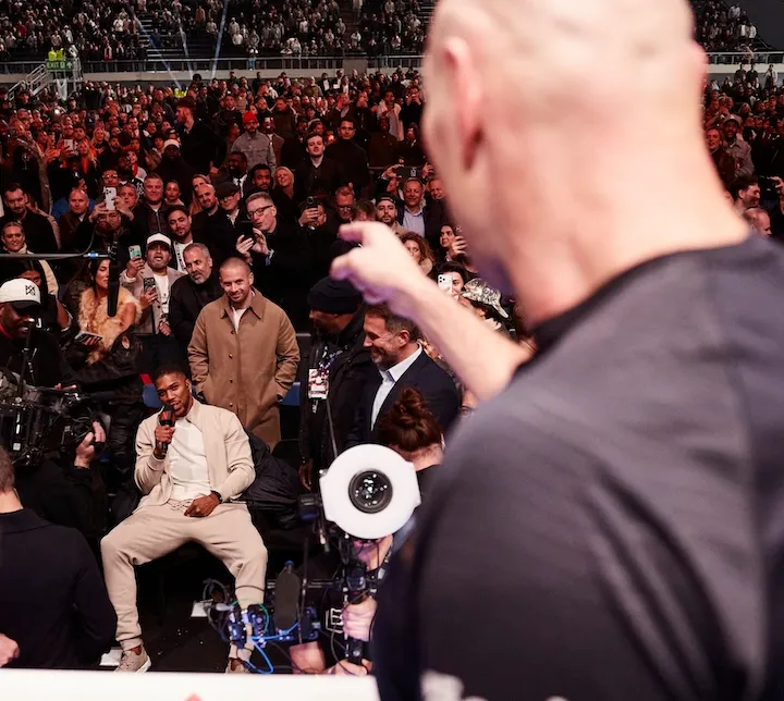 Will Anthony Joshua and Tyson Fury eventually fight in 2026 and, if so, who wins?