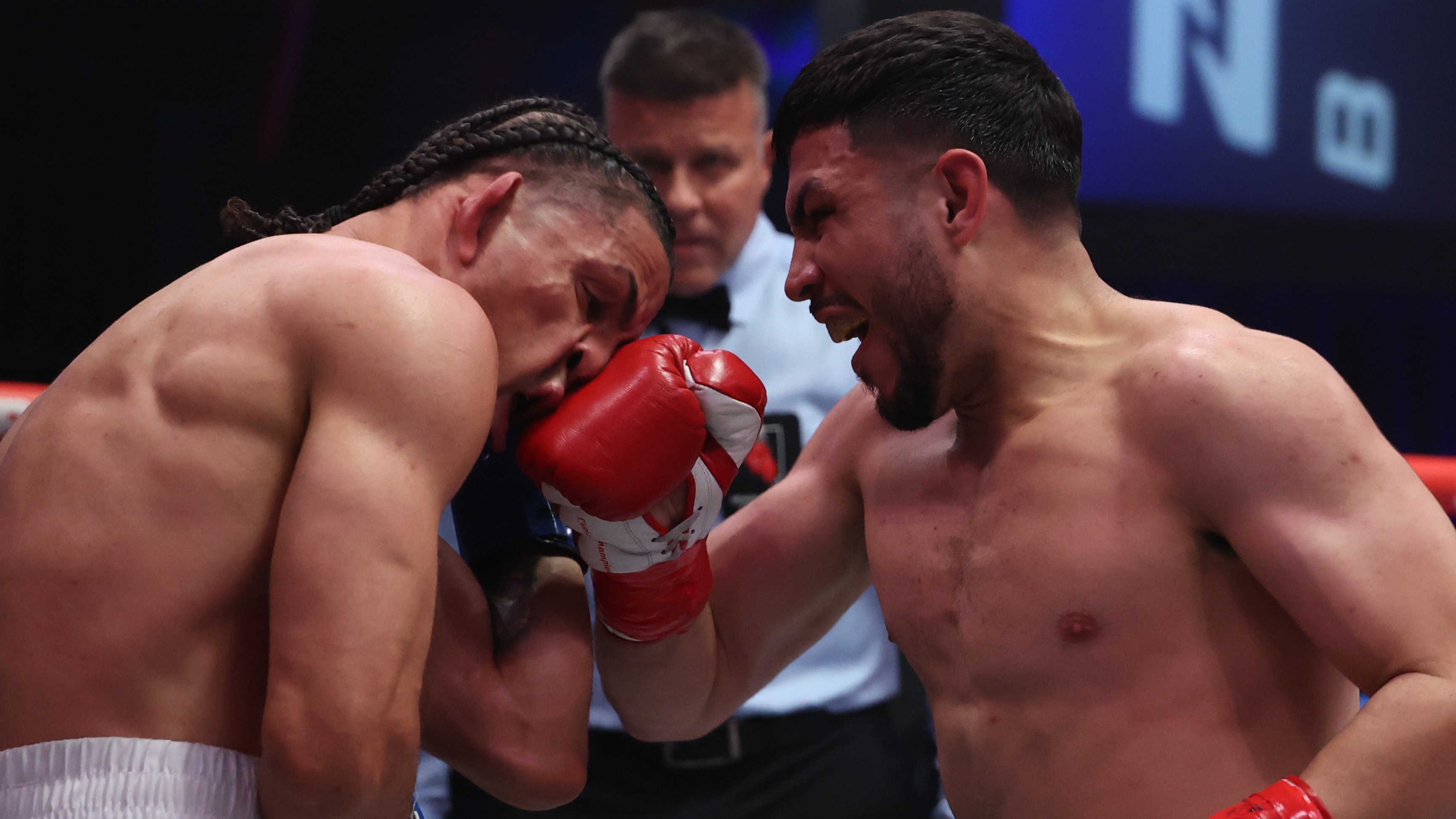 Zuffa Boxing 05: Andres Cortes eases to points win over Eridson Garcia