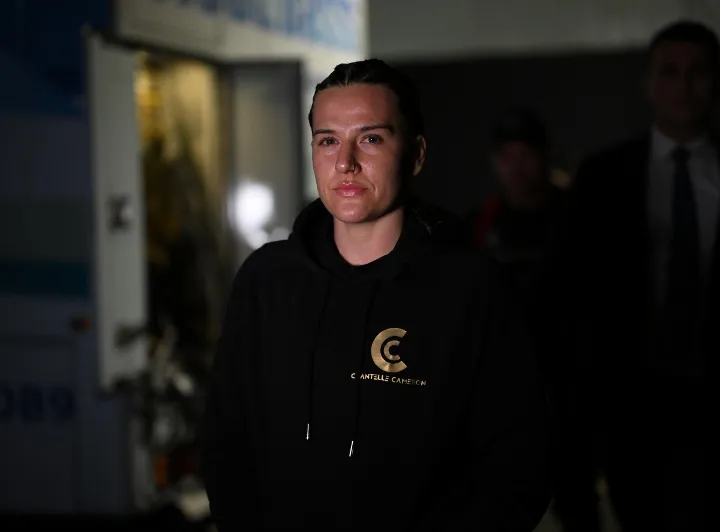 On the eve of 154lbs title fight, Chantelle Cameron is already preparing to move back down