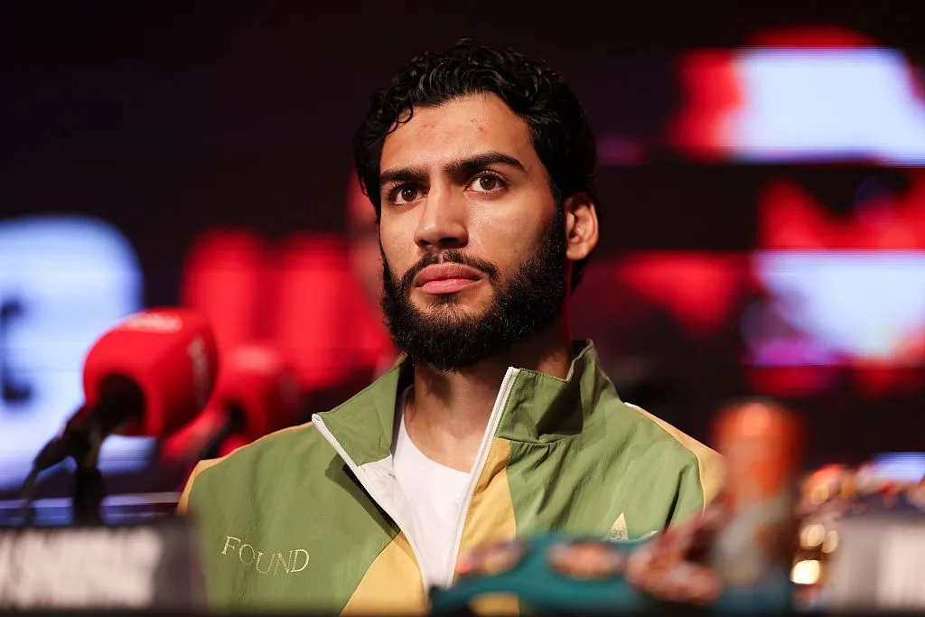 Hamzah Sheeraz hopes WBO title puts him back in line for Canelo clash