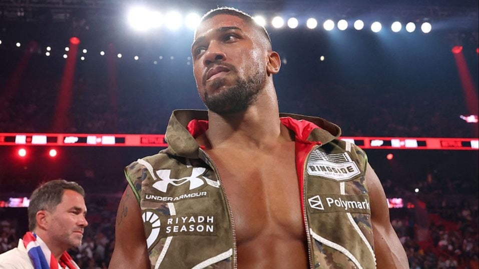 Anthony Joshua warned of 'serious mistake' in facing Kristian Prenga