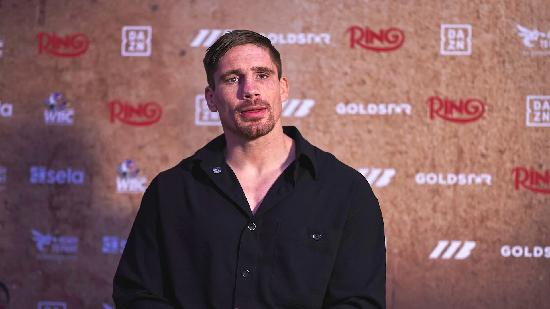 Rico Verhoeven fighting heavy favorite Usyk to honor late mother
