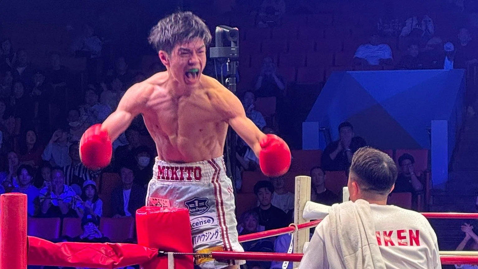 Mikito Nakano rebounds from Aleem loss, stops Lerato Dlamini in four