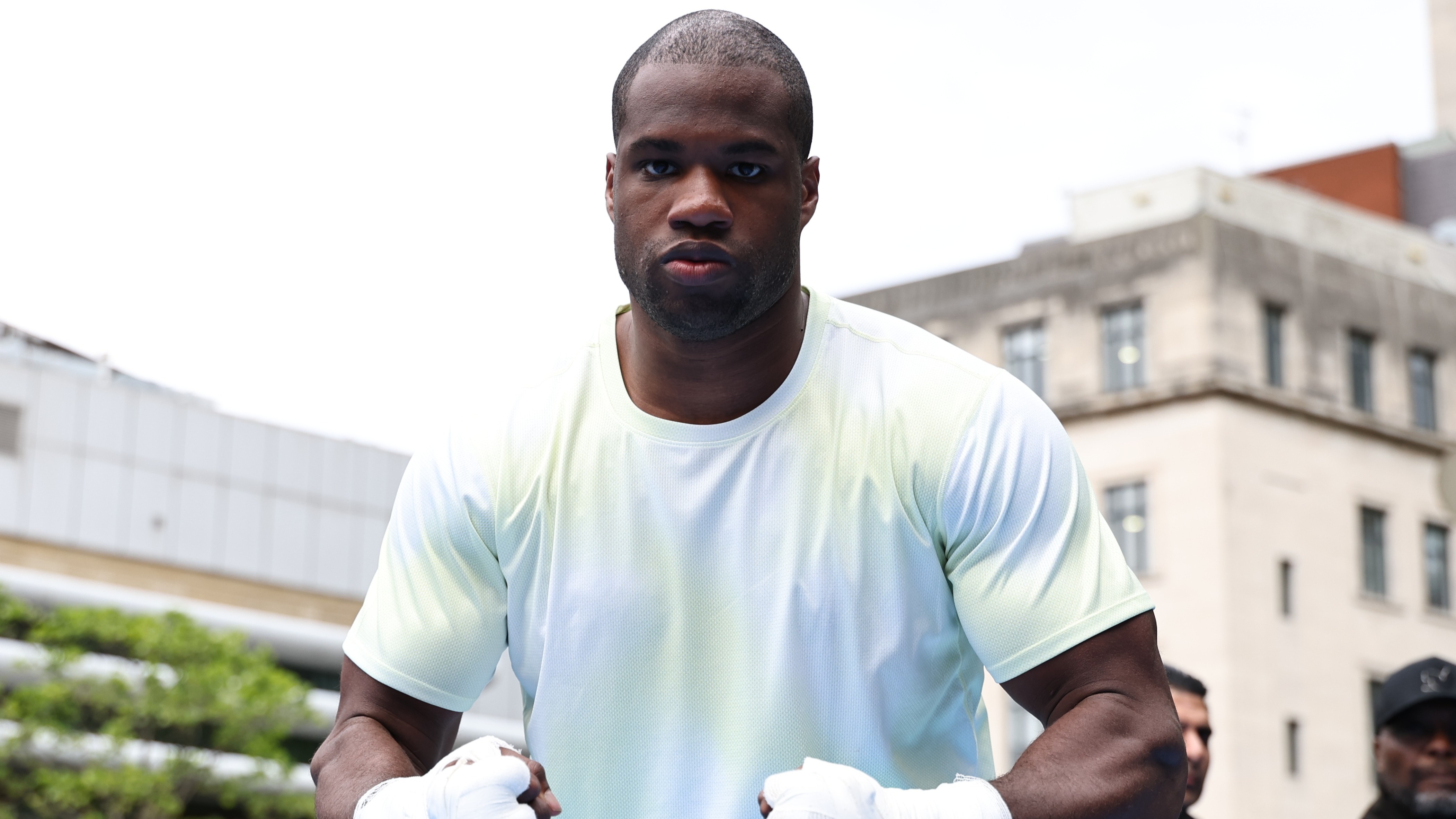 Dubois says Warren hopes he beats Wardley - here is why