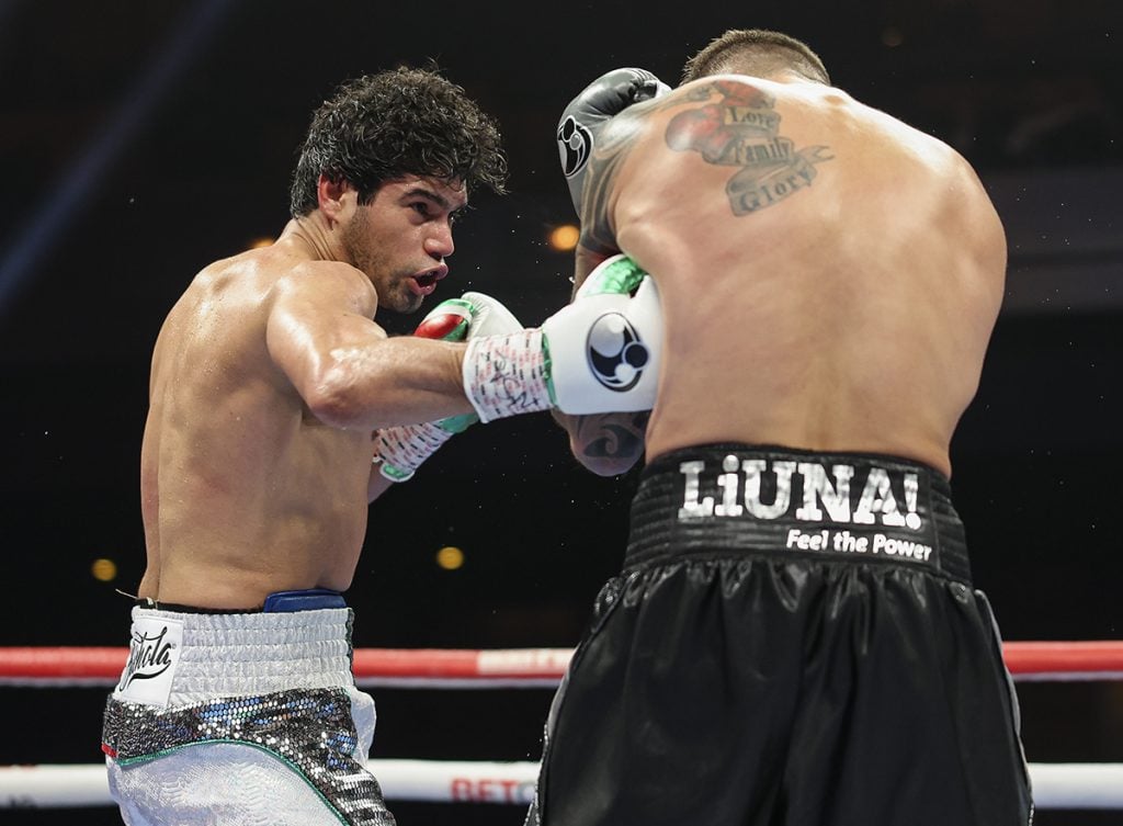 Jesse Hart Warns David Benavidez about Zurdo Ramirez’s Power
