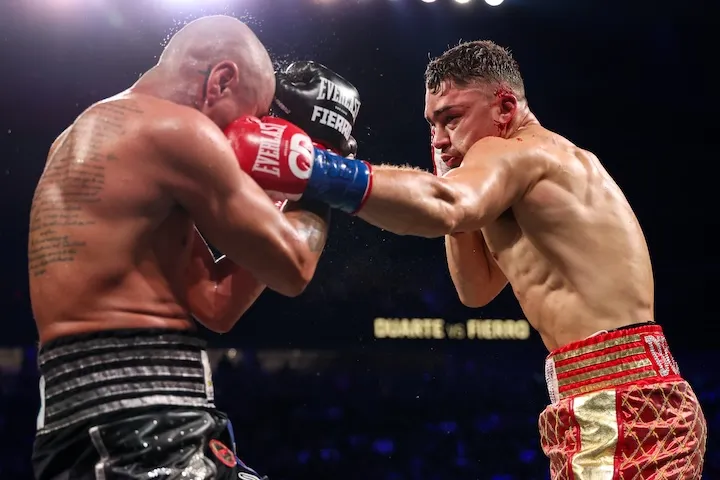 Oscar Duarte fends off Angel Fierro in fan-dsiputed split decision