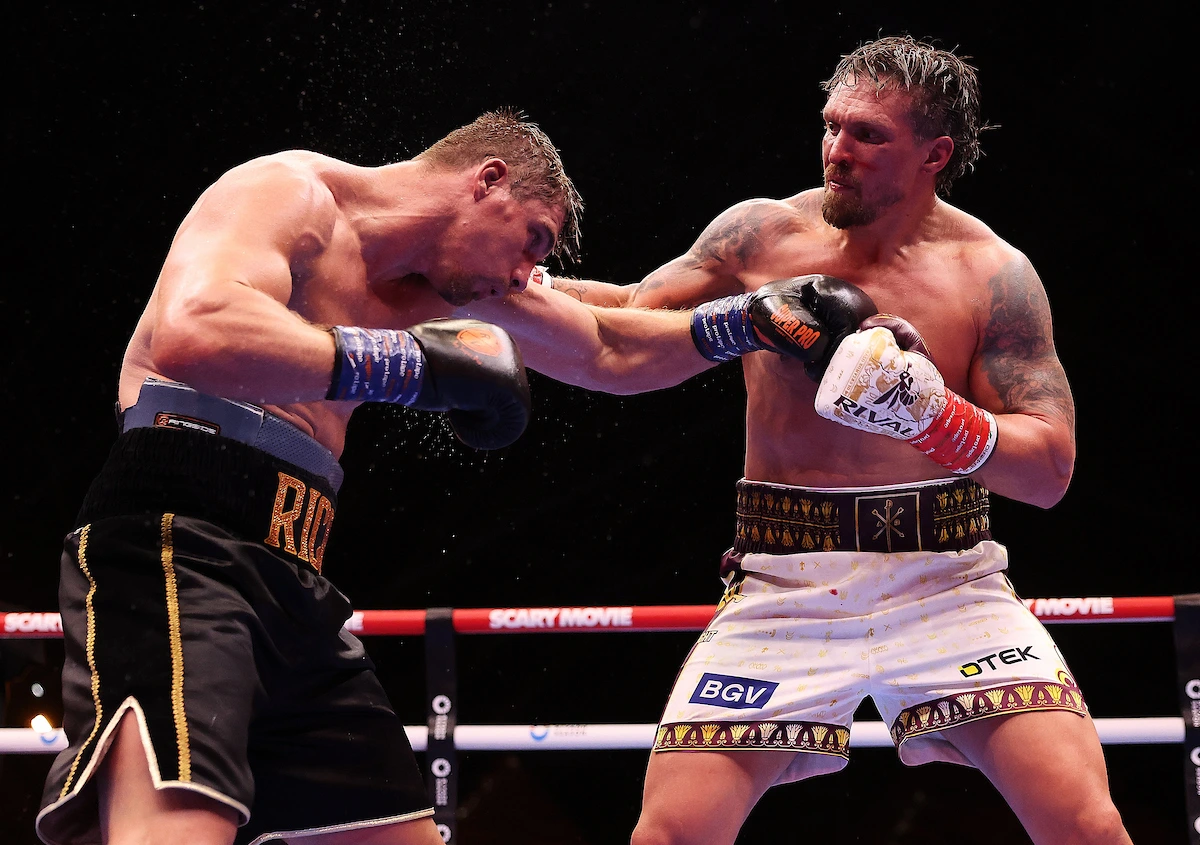 Verhoeven files protest after controversial stoppage loss to Usyk
