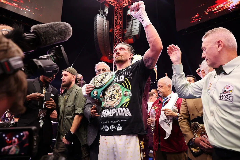 Usyk unbothered by Verhoeven stoppage: ‘It's not my job’