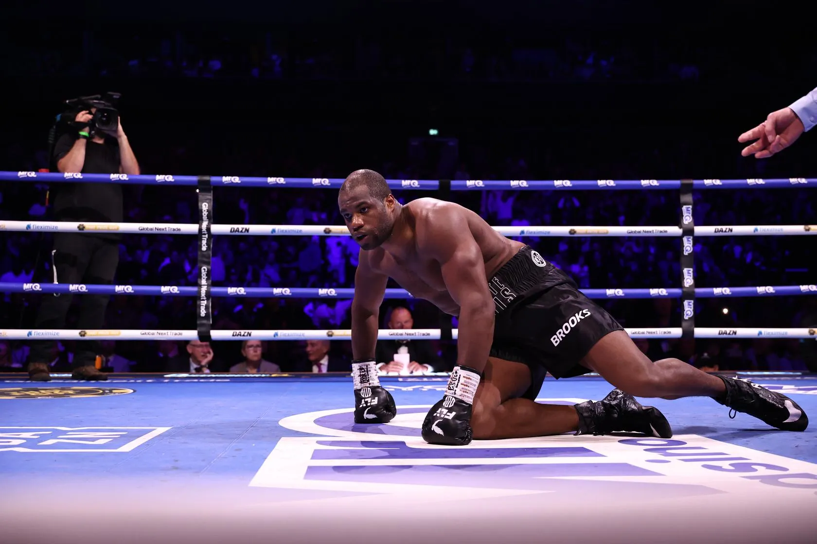 Trainer praises Daniel Dubois for putting knockdowns and defeats behind him