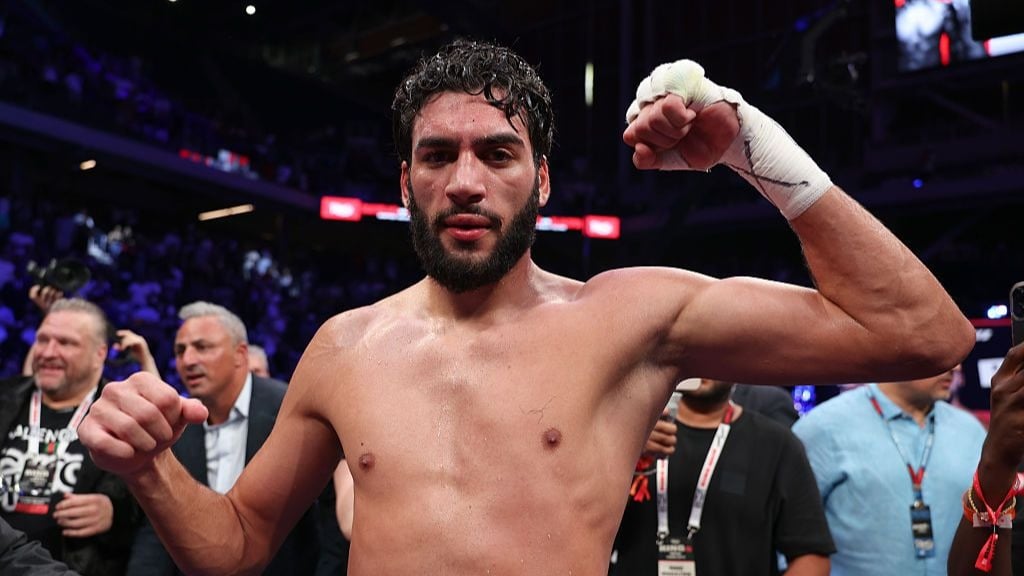 Sheeraz will be undisputed champ in 'next year or two,' says Lee