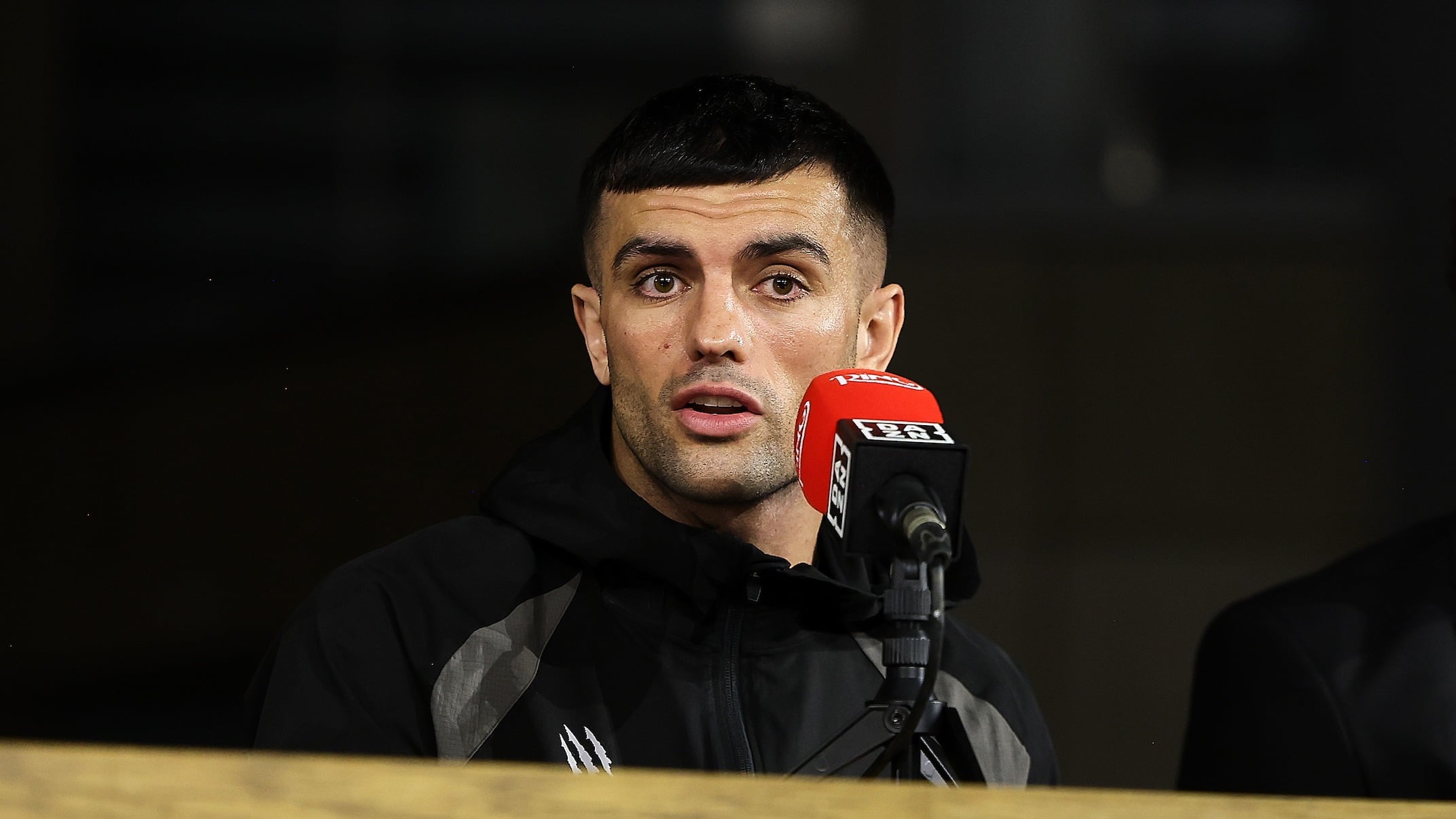 Catterall calls for Romero to vacate title if he won't fight