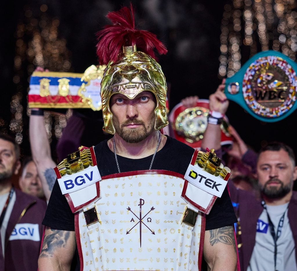 Oleksandr Usyk Vacates Heavyweight Titles But Promises ‘Last Dance’