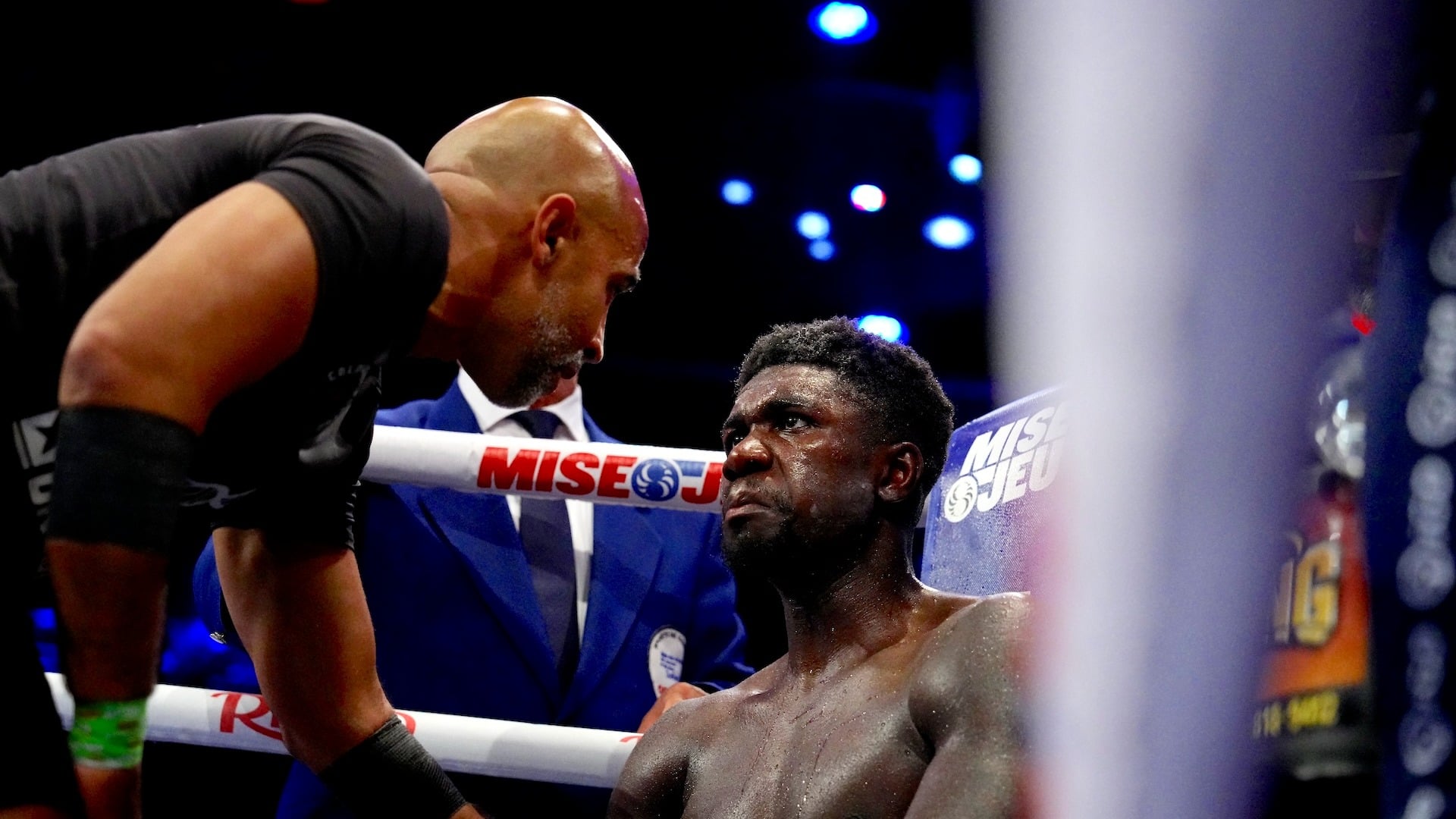 Richards' trainer Coldwell irate with defeat: 'You're ruining lives'
