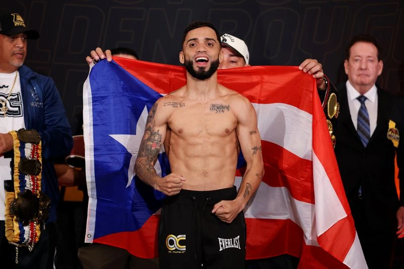 Collazo Drops Overmatched Valdez Three Times, Scores 2nd-Round KO