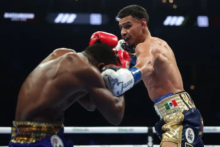 Diego Pacheco renews with Matchroom, returns to 