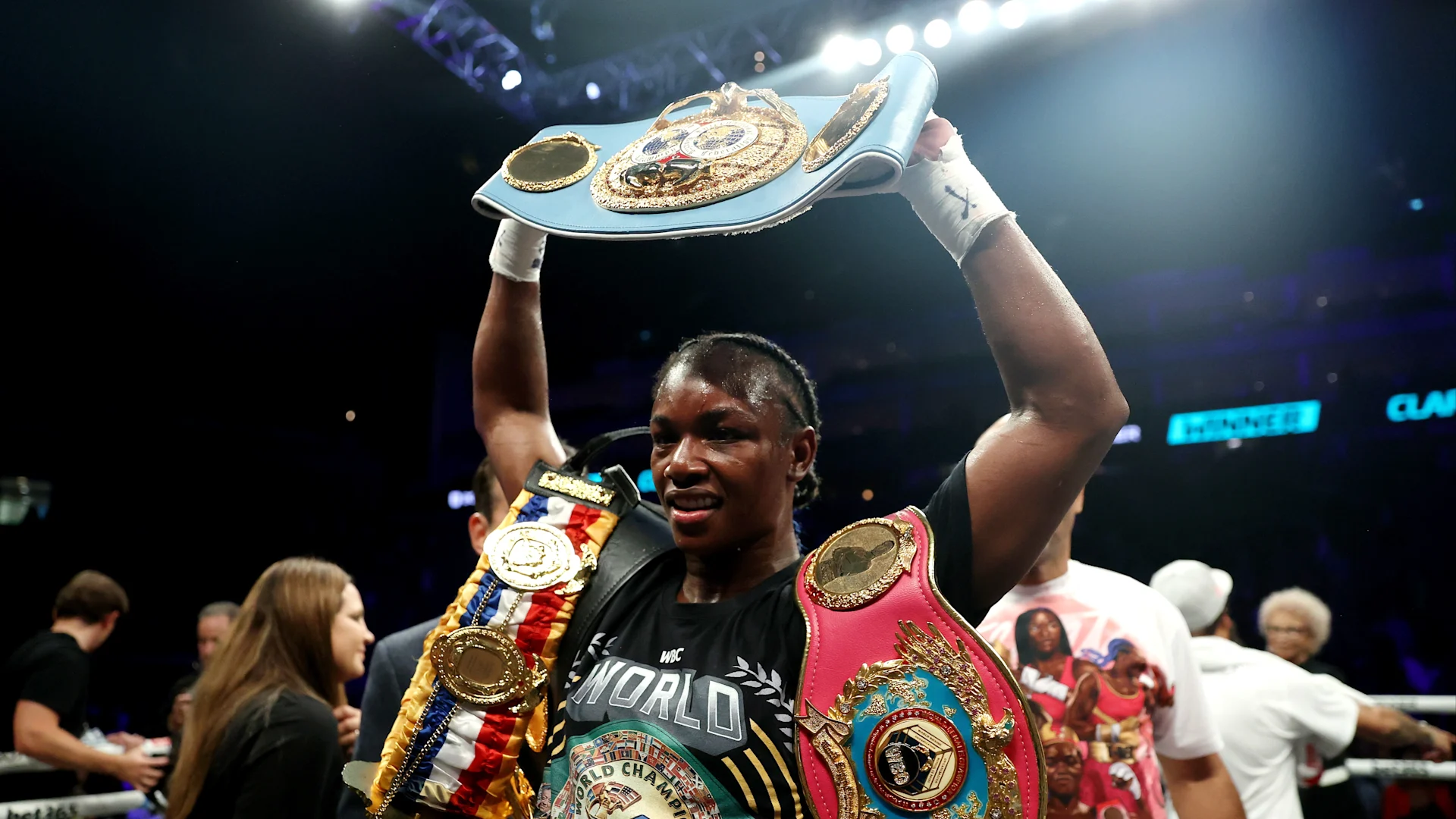 Claressa Shields-Kaye Scott set for Aug. 15 in Atlanta